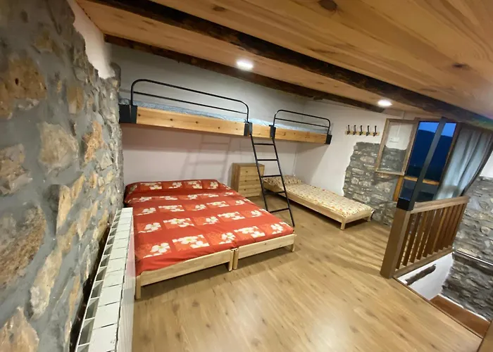 בית נופש Casa Narcis